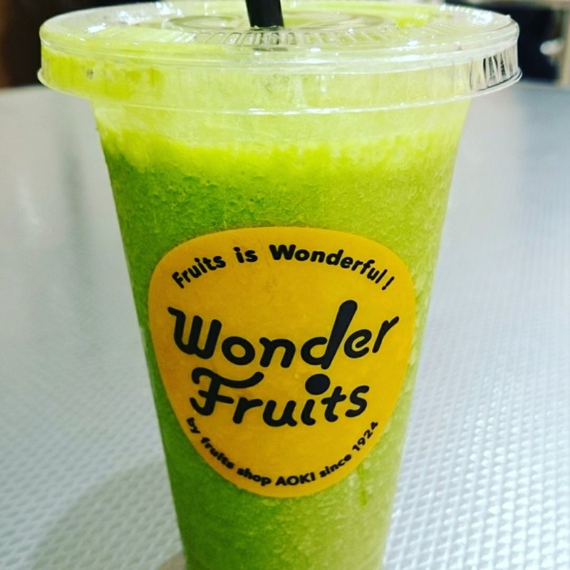 グリーンパイナップルスムージー(wonder fruits)