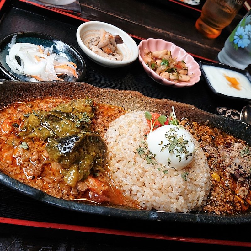 カレー膳(旧ヤム邸 空堀店)