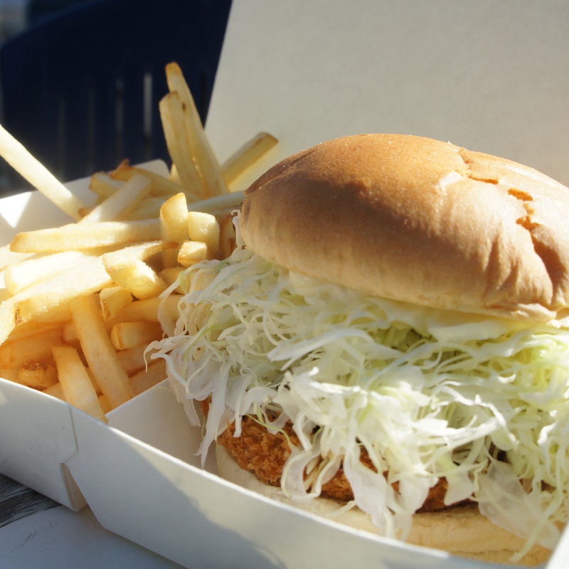 あぐー豚メンチカツバーガー(カフェ ランラン （cafe LanLan）)