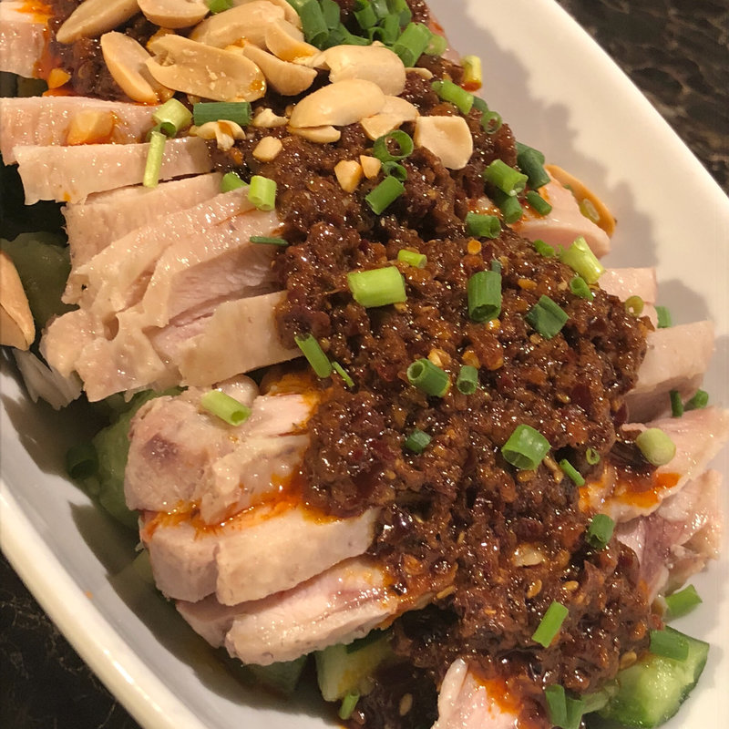 よだれ鶏(聚福楼 （ジュ フク ロウ）)