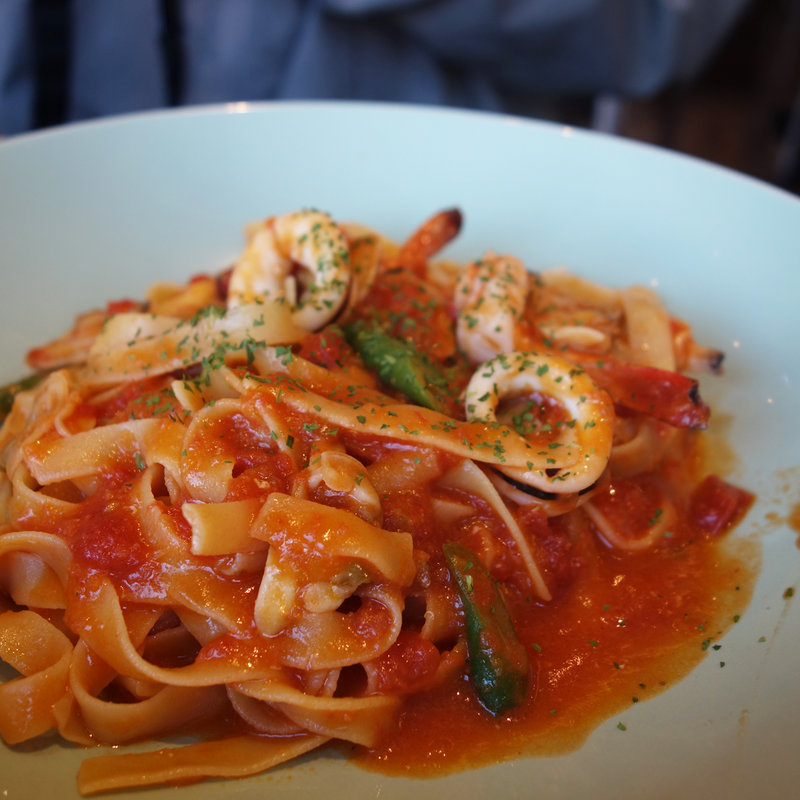 パフェセット(ベツ・バラーレ 12号 六本松店)