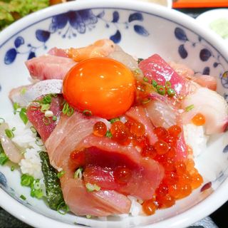愛知県で食べられる海鮮丼ランキング Sarah サラ