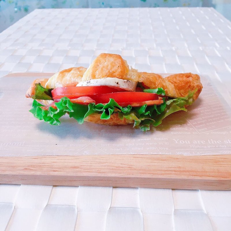 ベーコンレタストマト(ローズマリー)