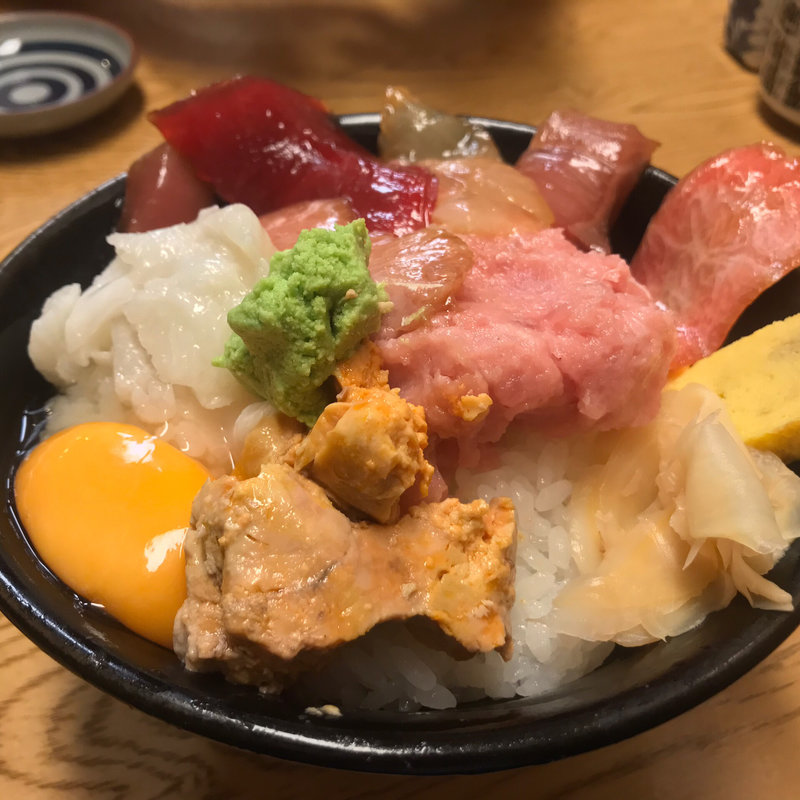 漬け丼(たぬきすし)