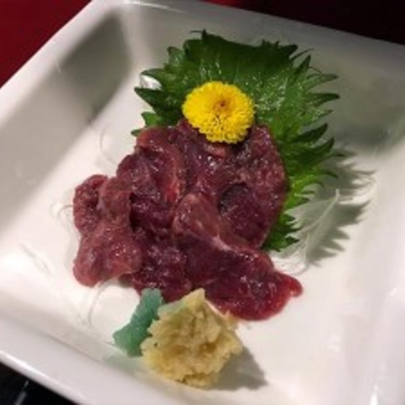 ダチョウのモモ(八べえ)