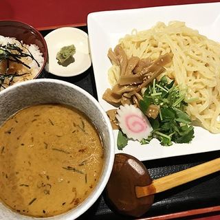 鰻つけ麺・醤油(八べえ)