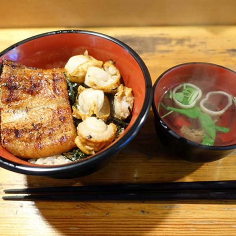 太助丼(築地場外市場内の鰻専門店 築地うなぎ食堂)