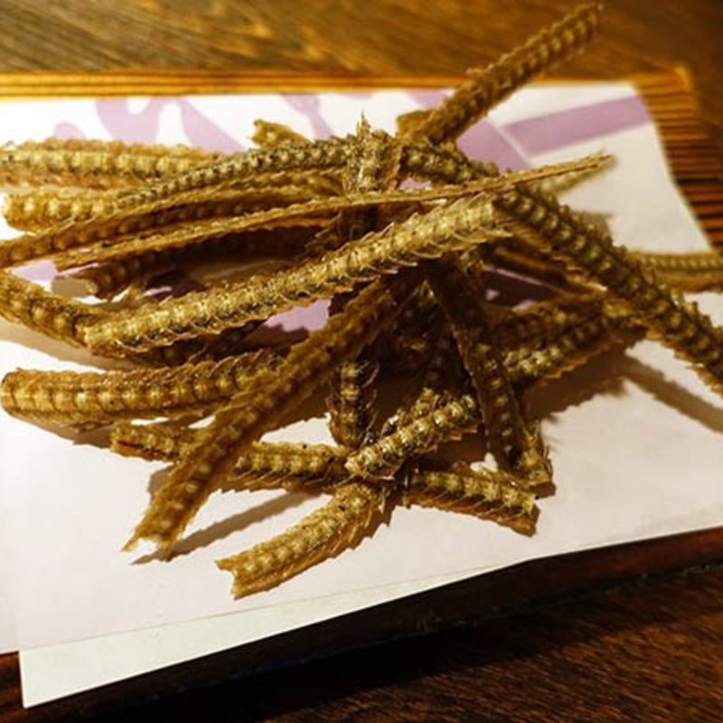 鰻骨の唐揚げ(しらゆき)