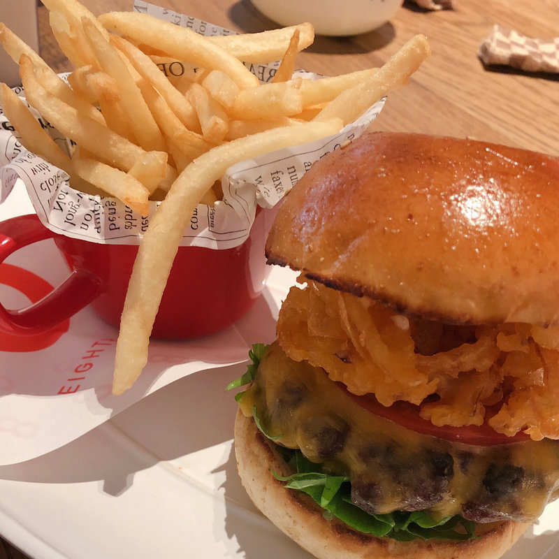 SERVICE HAMBURGER SET(8 EIGHTH BEEF(エイトビーフ) ステーキ＆ハンバーガー専門店)