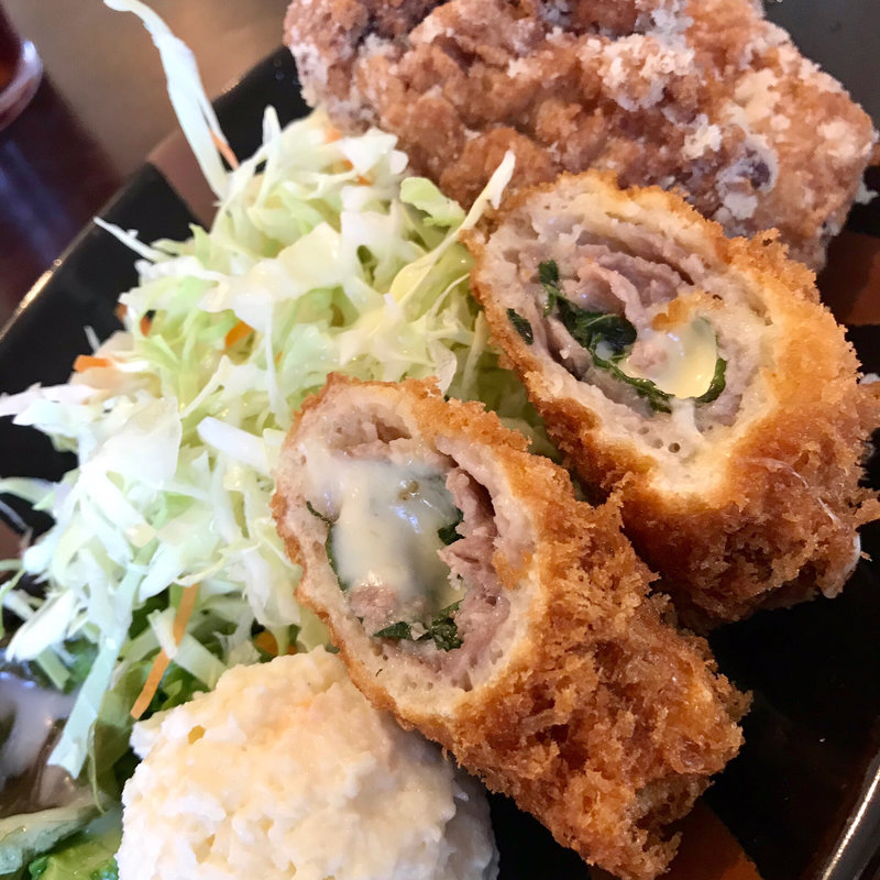 豚ロール＆唐揚げ定食(ラフラフ （OKIRAKU DINING Laugh Rough）)