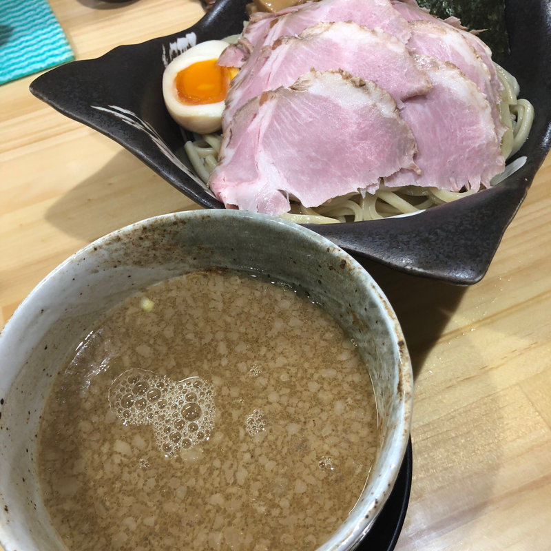 つけ麺大盛 チャーシュー(つけ麺 夢人)