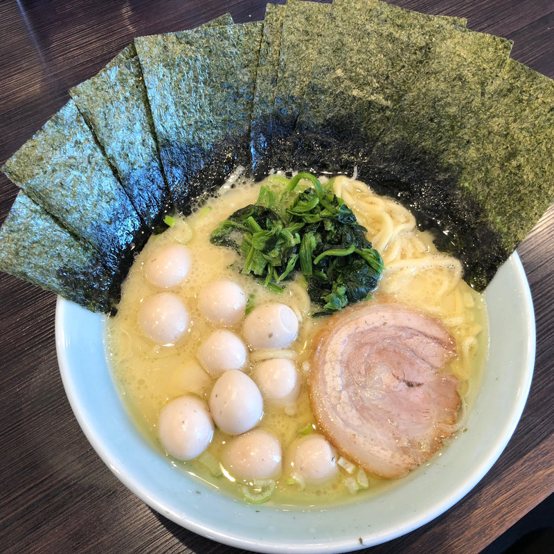ラーメン塩大盛 うずら うずら 海苔(魂心家 大津店)