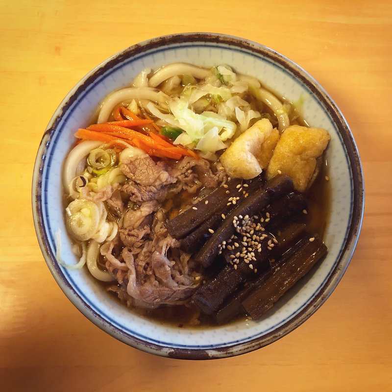 肉うどん➕きんぴら(玉喜亭 )