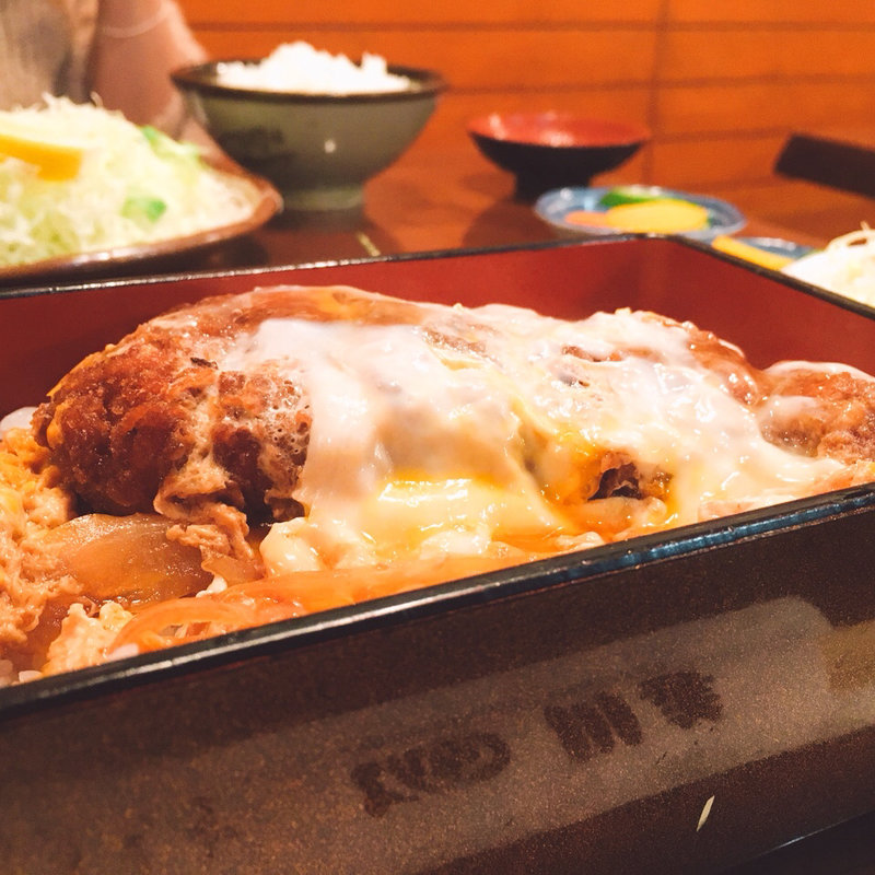 上ロースカツ重(川善精肉店)