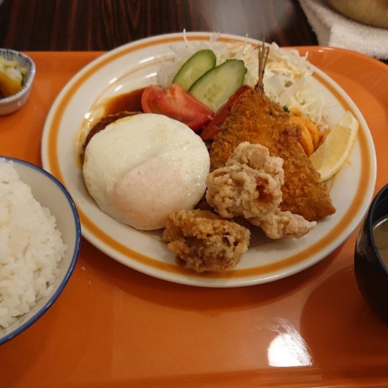 大人様定食(ニューあかり)