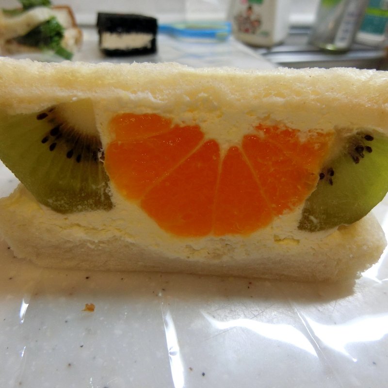 ヨーグルトフルーツ(Viking Bakery F（バイキングベーカリー エフ）)