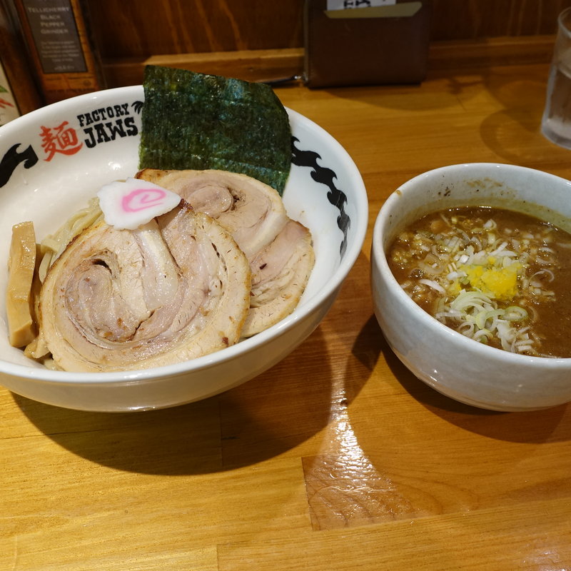 チャーシューどろつけ麺(自家製麺 麺FACTORY JAWS)