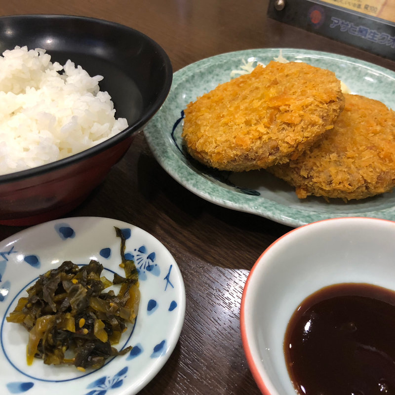 メンチカツ定食(ラーメン 一徹 （いってつ）)