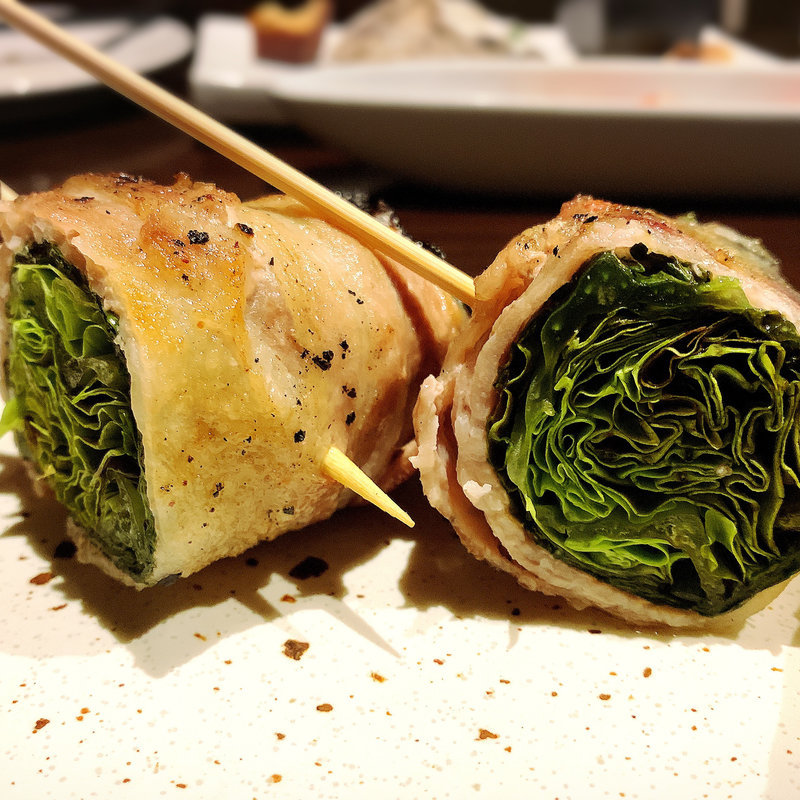 豚バラレタス巻き(GRILL 炙之介 （ABURI NO SUKE）)