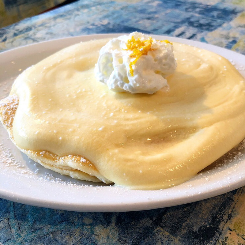 Lilikoi　pancake(Moke’s Bread & Breakfast)