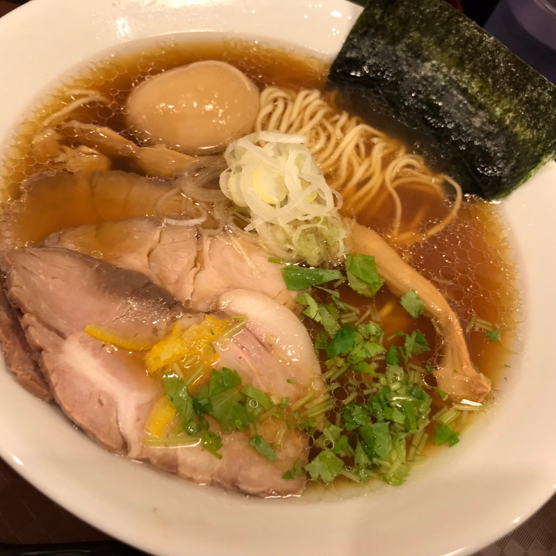 特製 鴨脂と蛤の醤油そば(催事)(SOBA HOUSE 金色不如帰 新宿御苑本店 （コンジキホトトギス）)