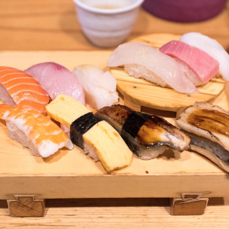 上にぎりセット+穴子一本(魚路 （トトロ）)