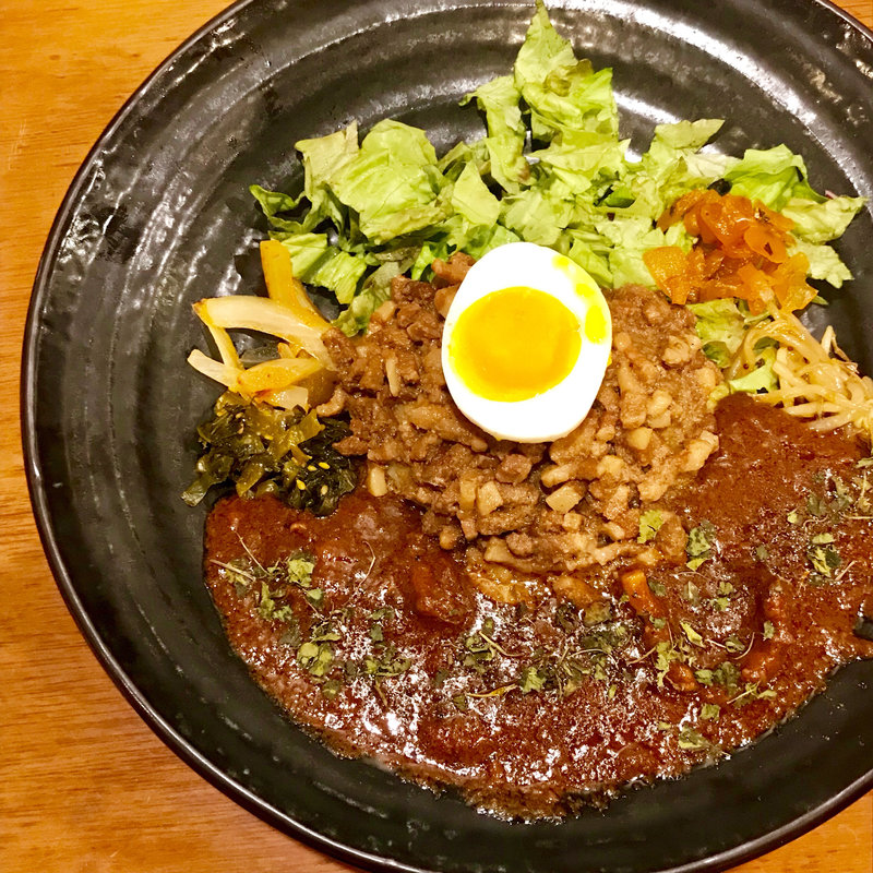 ろかプレート( 欧風辛口ポークカレー)(SPICY CURRY 魯珈 （スパイシーカレー ろか）)