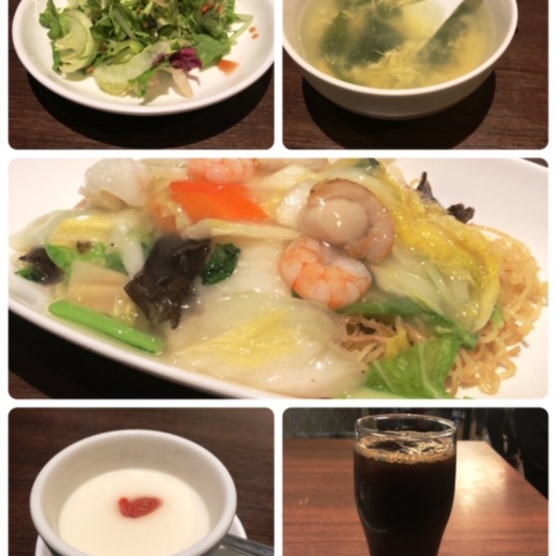 五目焼きそば又は 海鮮焼きそば(嘉賓 （カヒン）)