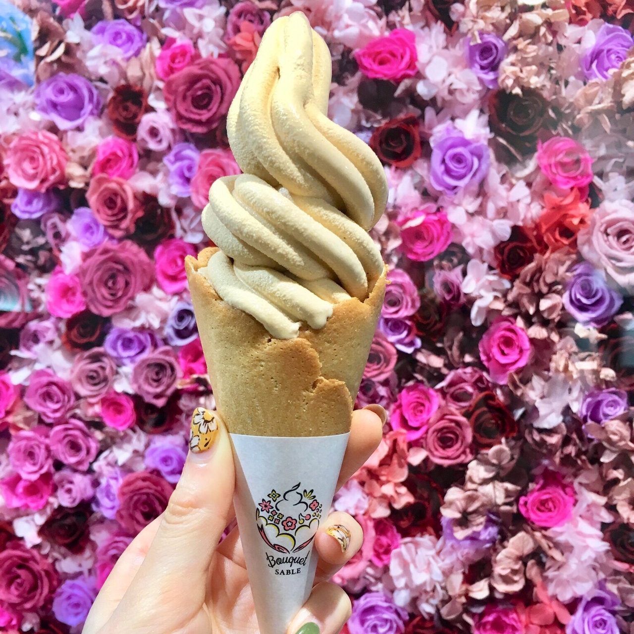 ロイヤルミルクティソフトクリーム Le Salon De Nina S ル サロン ド 二ナス の口コミ一覧 おいしい一皿が集まるグルメコミュニティサービス Sarah