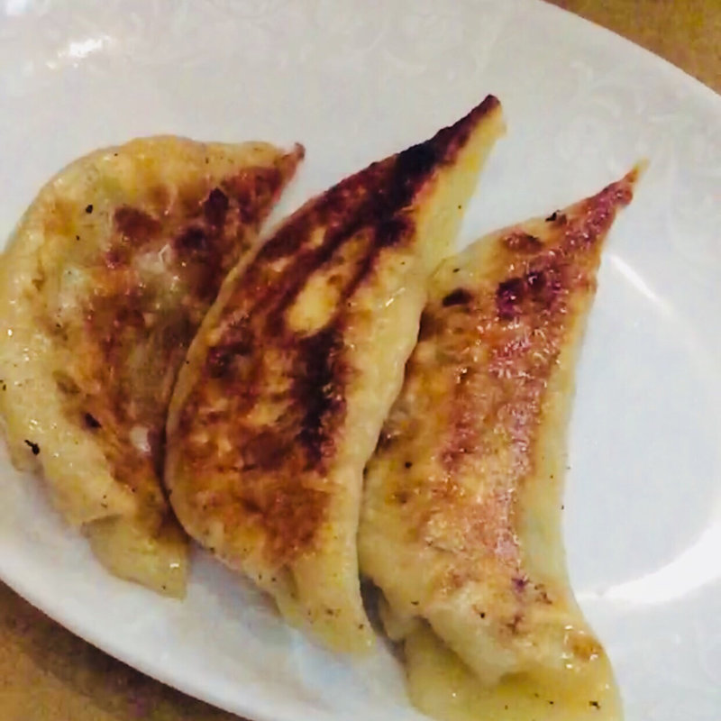 ジャンボ餃子（3ヶ）(太楼 広尾店 )