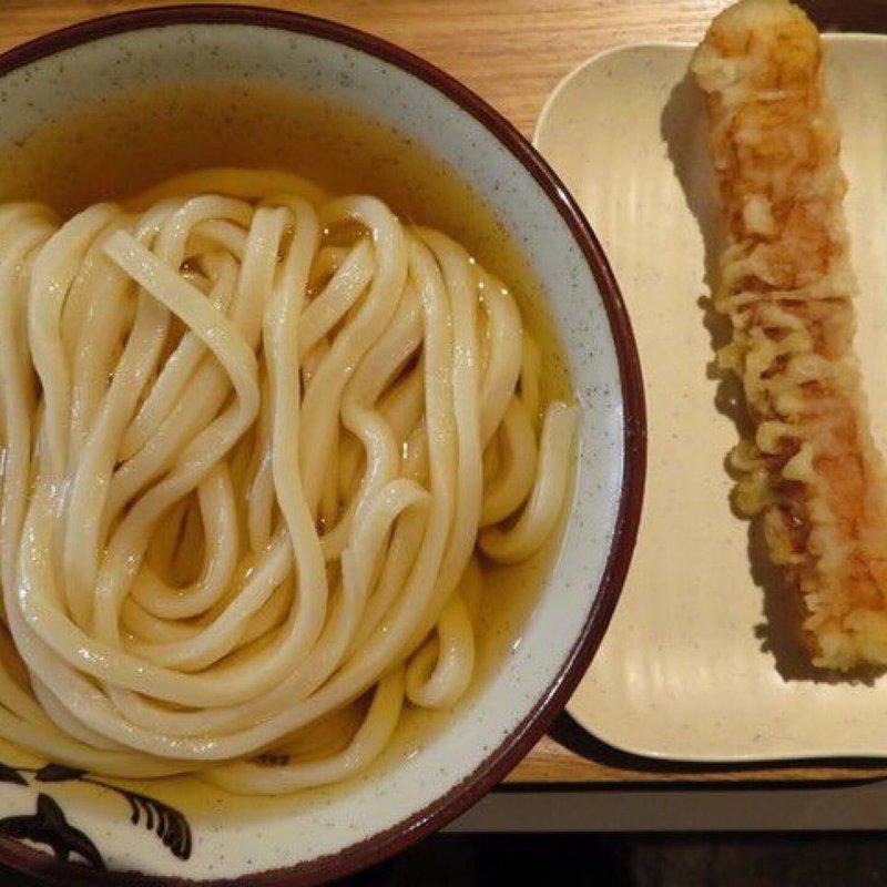 ぬるかけ+ちくわ天(Udon kyutaro)