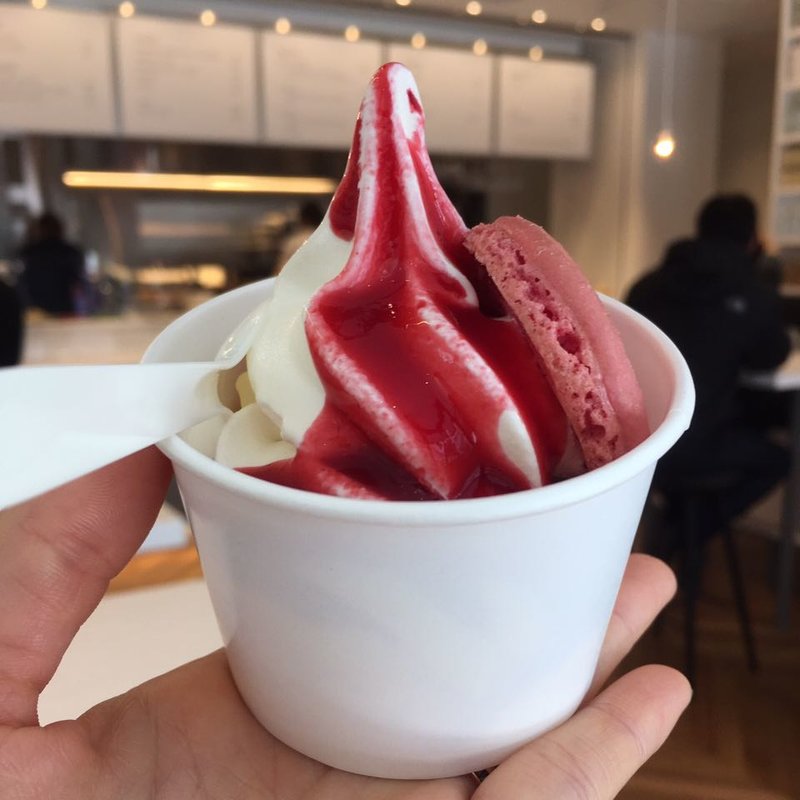 イスパハンソフトクリーム(Made in ピエール・エルメ 丸の内)