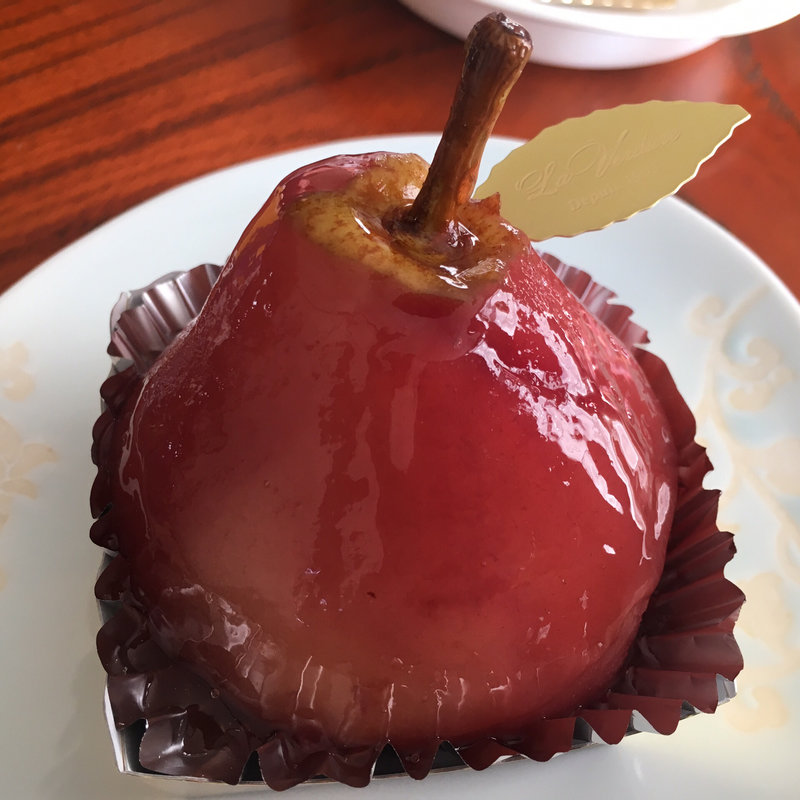 コンポート ラ・フランス(パティスリー・ラ・ベルデュール)