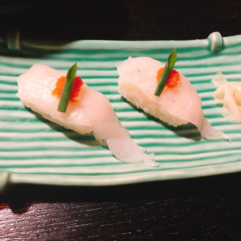 ふぐの握り(月亭 新宿本店)