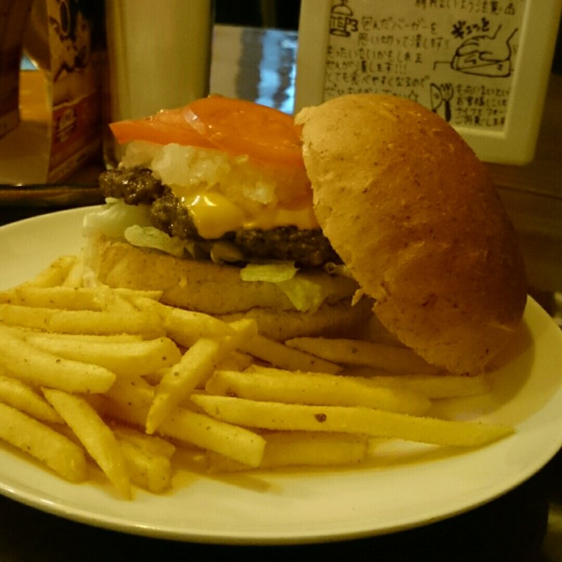 チーズバーガー(コーナーゲートバーガー)