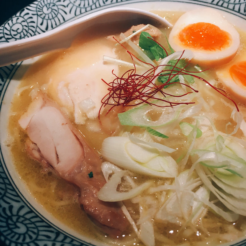 濃厚鶏白湯らーめん(麺屋 武一 横浜関内店)