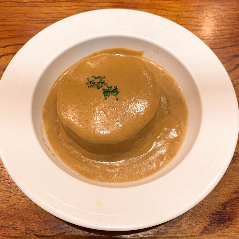 大根のおでん ポルチーニ茸ソース(赤白 ホワイティ梅田店)