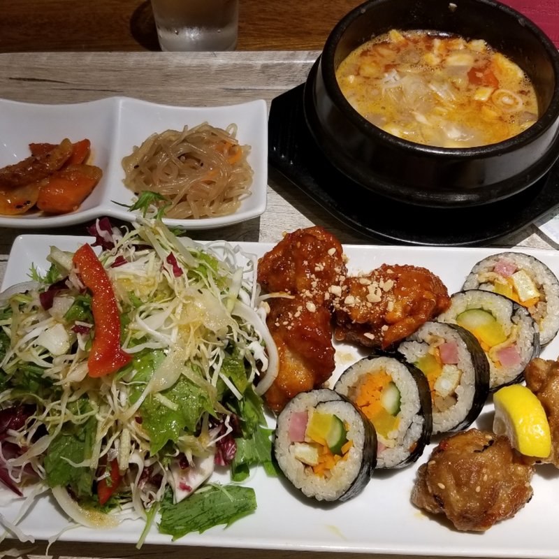 麦庵プレート(韓国薬膳料理 麦庵 ソラリアステージ店)