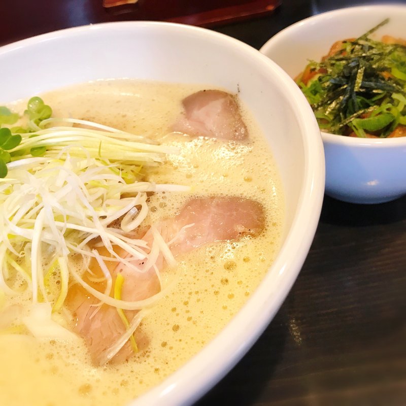 とりとん醤油(らぁ麺 きくはん )