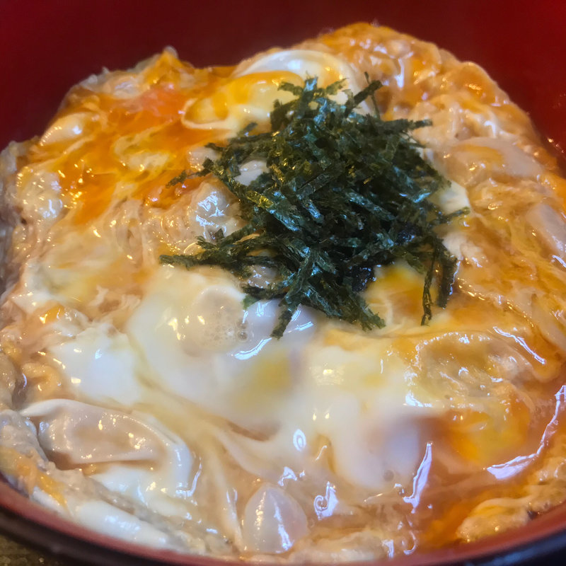 ランチ　親子丼(やきとり　小寅 )