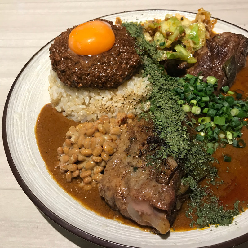 辛口並 豚 キーマ アチャール 納豆 ドライパクチー(吉田カレー  )