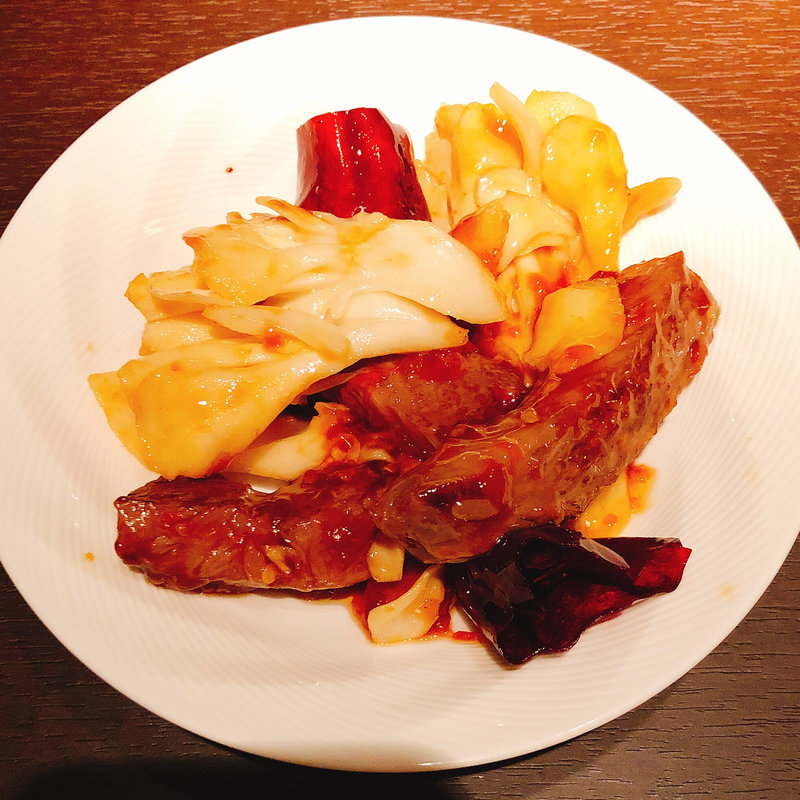 牛フィレ肉の四川山椒 赤唐辛子炒め(四川)