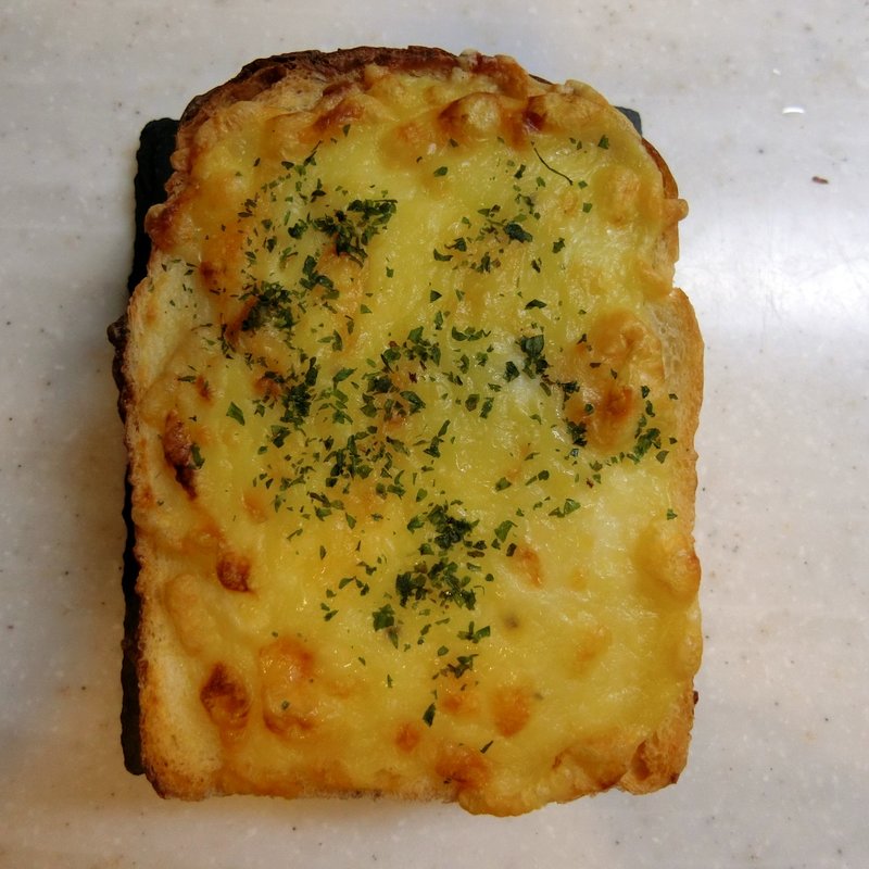 自家製ベシャメルソースのクロックムッシュ(セル・オ・ブレ)