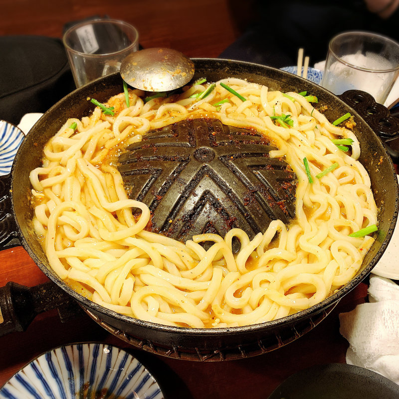 〆のうどん(鍋焼ぼうず)