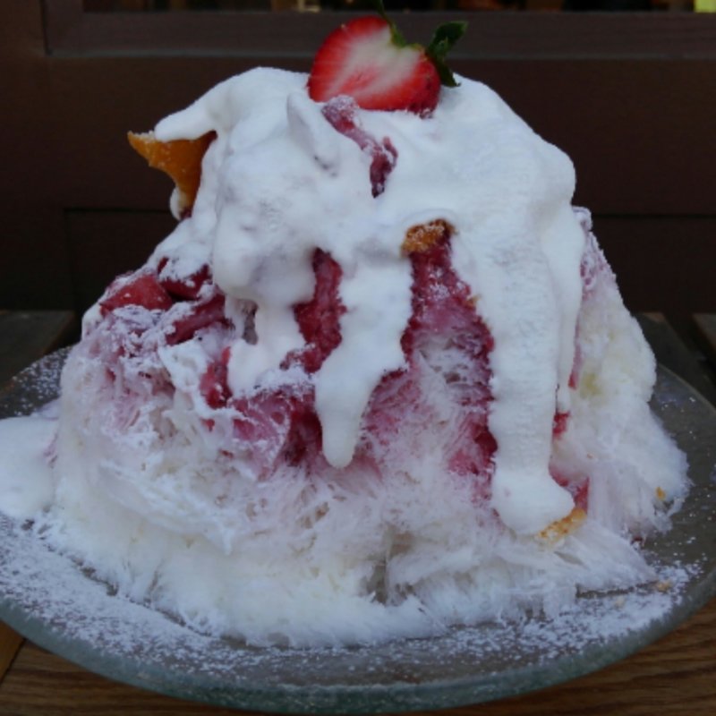 イチゴショートケーキかき氷(ラヴィアンレーヴ （LA VIE UN REVE）)