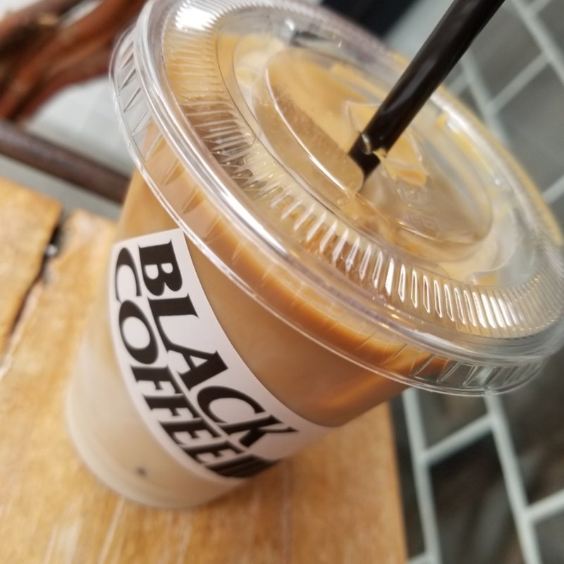 ソイラテ(ザ ローカル（THE LOCAL）)