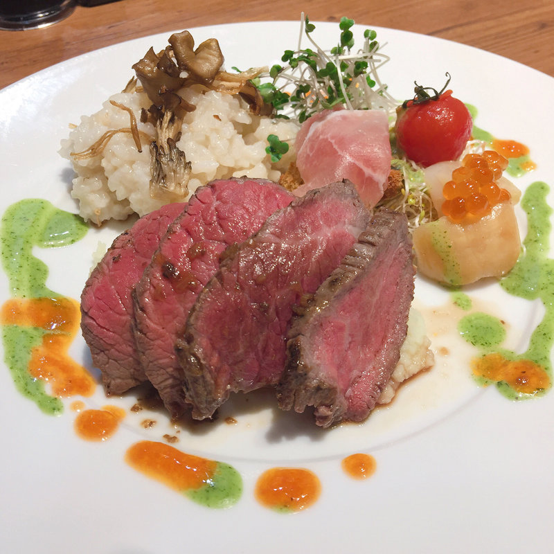 ボジョレープレート(スタンド裏ニコ)