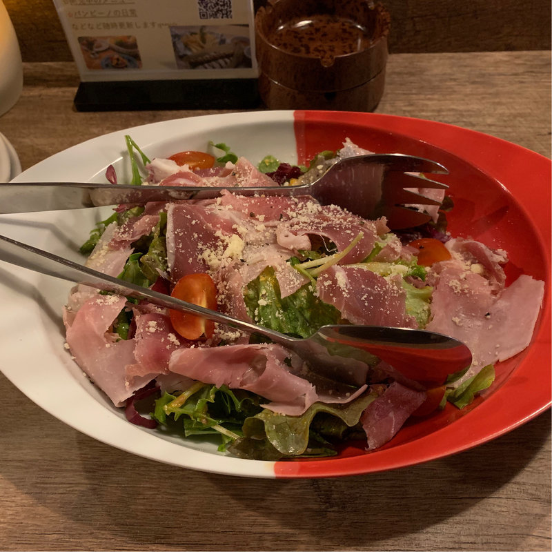 バンビーノサラダ(イタリアンカフェ＆レストランBAMBINO)