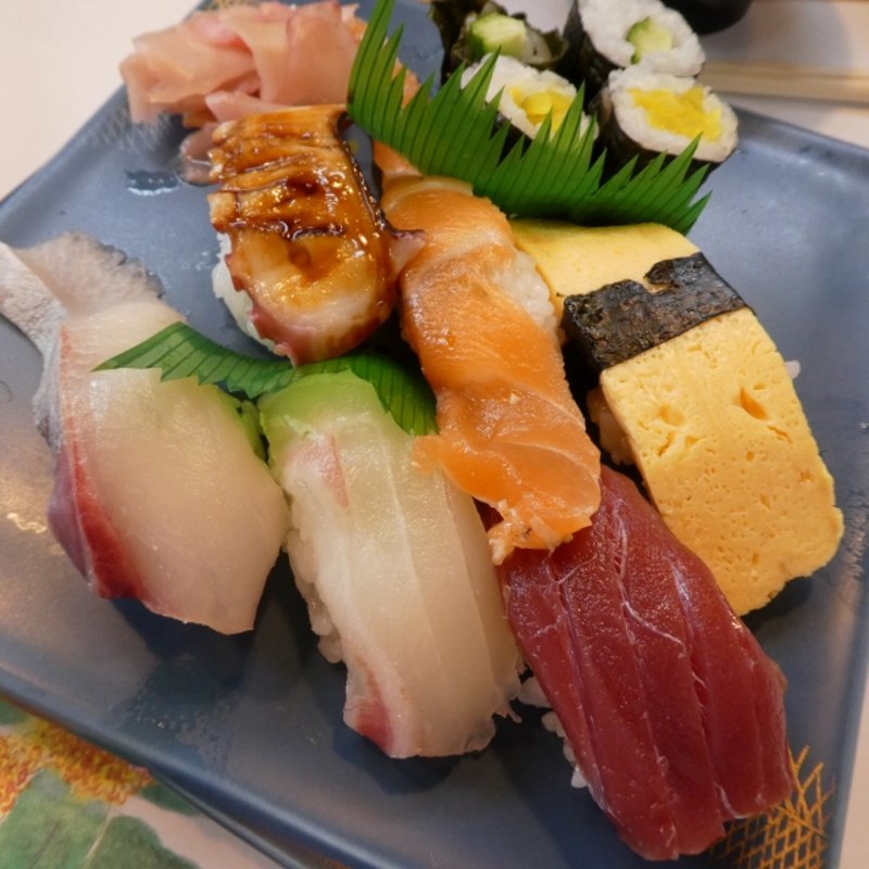 にぎり定食(美幸寿司)