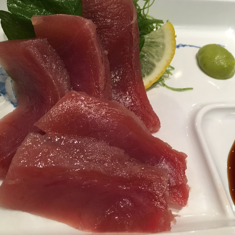 まぐろ刺し(第二宝来家)